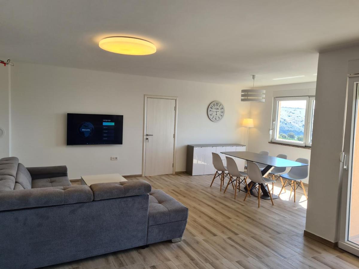 Apartments Patalic ロパール エクステリア 写真