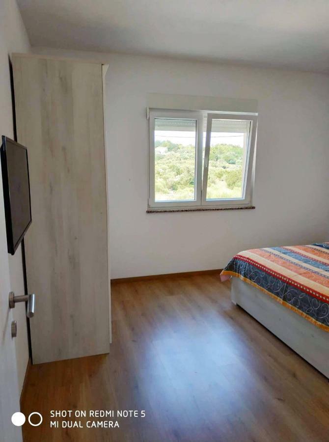 Apartments Patalic ロパール エクステリア 写真